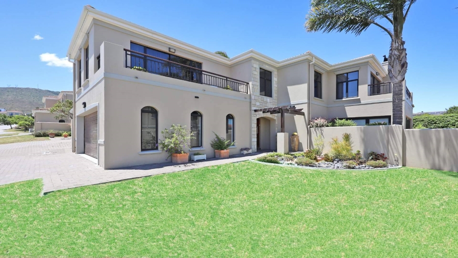 3 Bedroom Property for Sale in Baronetcy Western Cape